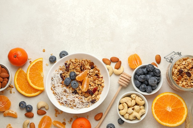 Concept de petit-déjeuner savoureux avec granola