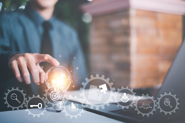 Concept de solution et démonstration de stratégies de leadershipCreativité qui conduira les entreprises