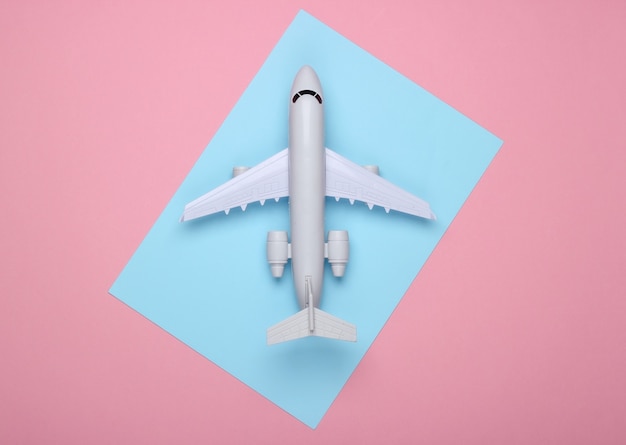 Le Concept De Tourisme, De Transport Aérien, De Minimalisme.