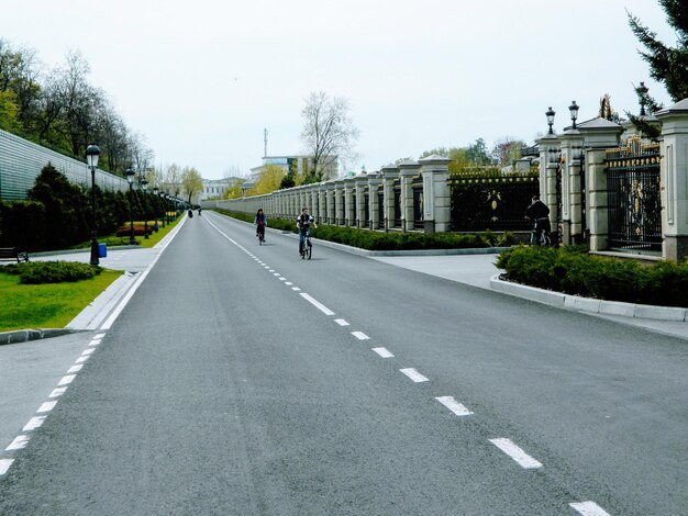 Photo conduire sur la route