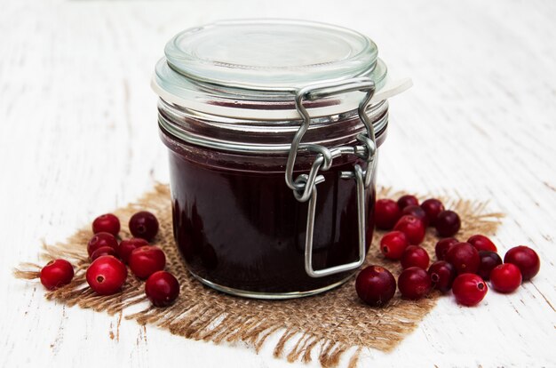 Confiture de canneberges aux fruits frais