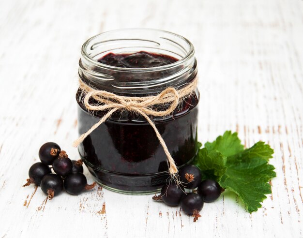 Confiture de cassis