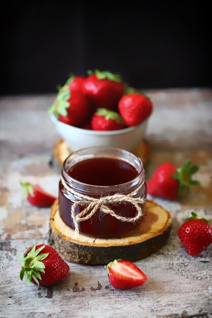 Confiture de fraises fraîches Confiture de fraises maison