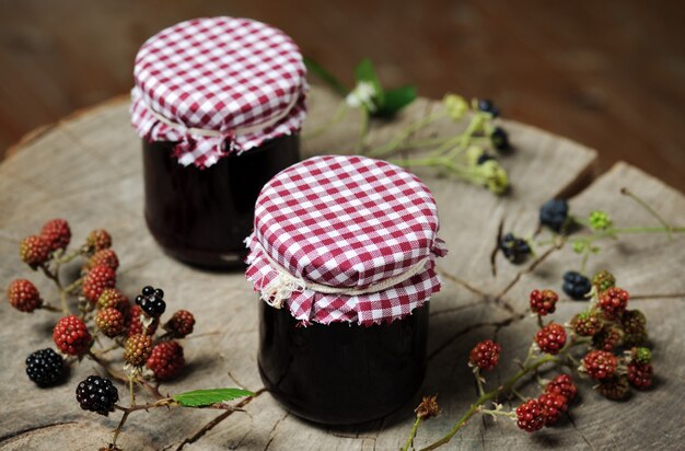 Confiture de mûres maison