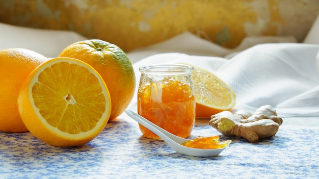 Confiture d&#39;orange au gingembre