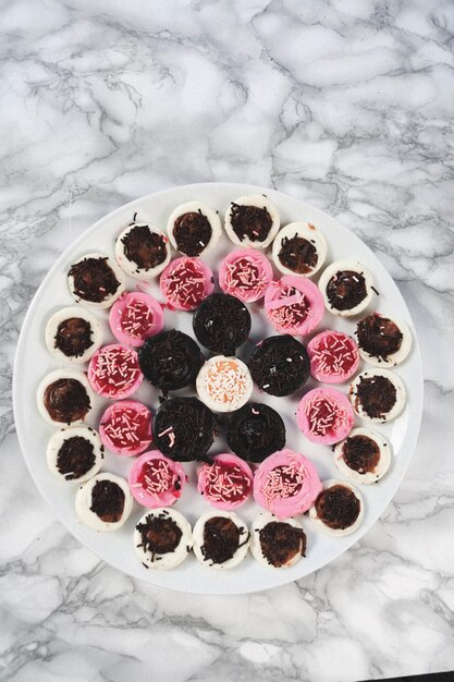 Conseil avec un délicieux gâteau sur table