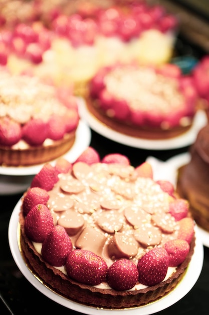 Conseil avec un délicieux gâteau sur table