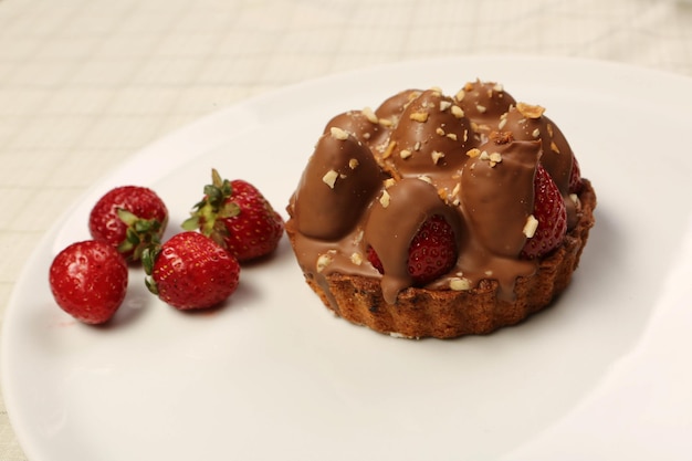 Conseil avec un délicieux gâteau sur table