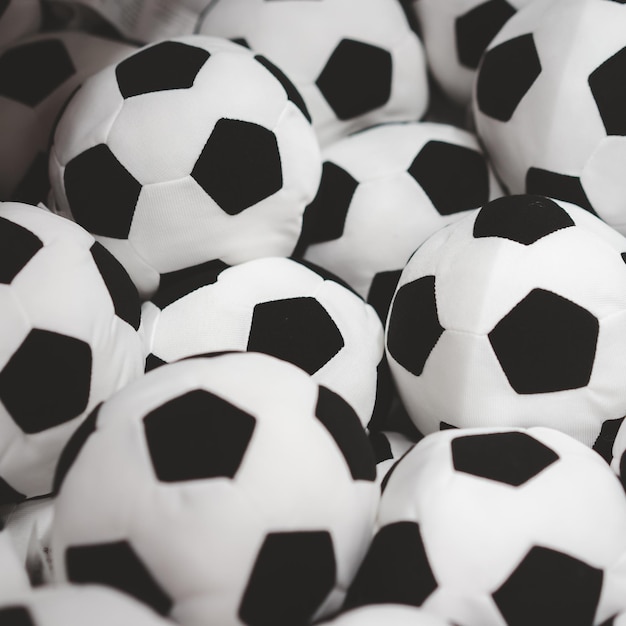 Contexte de nombreux ballons de football