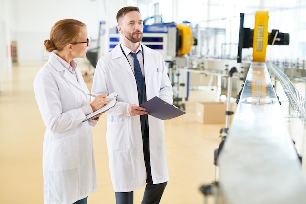 Contrôle qualité dans une usine laitière