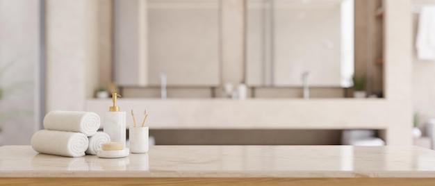 Copiez l'espace sur une table blanche avec des articles de toilette dans une salle de bains blanche moderne avec double vasque