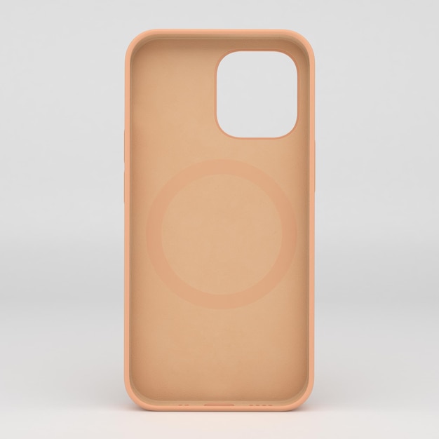 Coque arrière du téléphone sur fond blanc