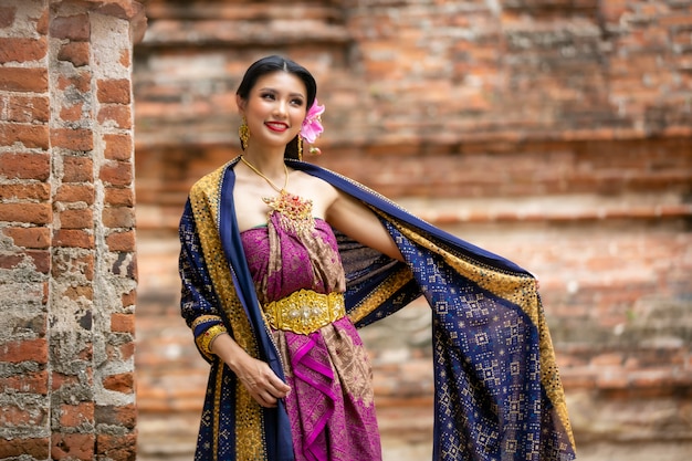 Costume traditionnel des femmes en Thaïlande