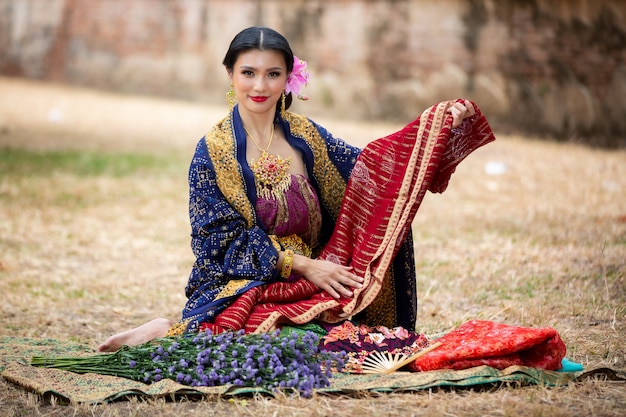 Costume traditionnel des femmes en Thaïlande