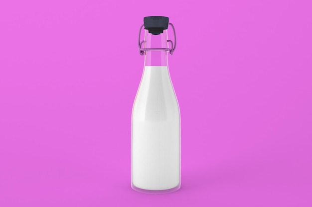 Côté avant de la bouteille de lait isolé sur fond rose