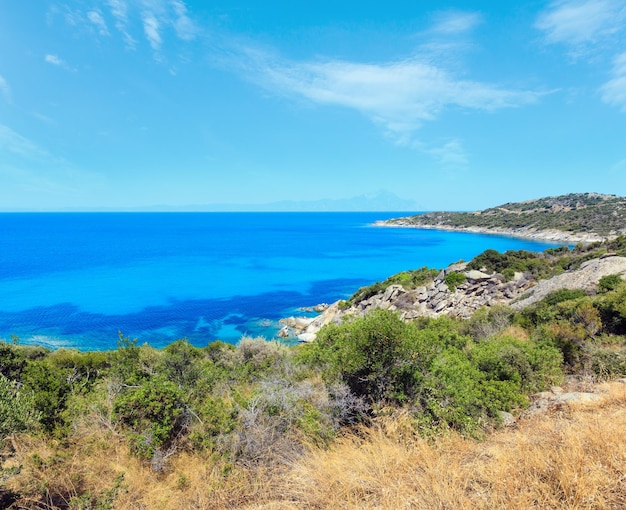 Photo côte de mer d'été halkidiki grèce