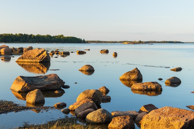 Photo côte rocheuse du golfe de finlande