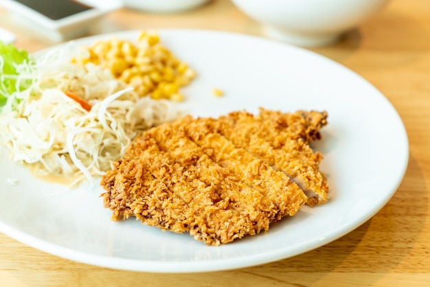 côtelette de porc frite (Tonkatsu)