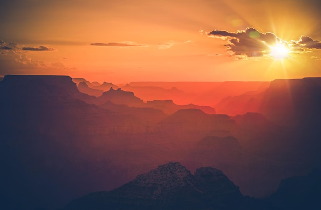 Photo coucher du soleil du grand canyon de l'arizona