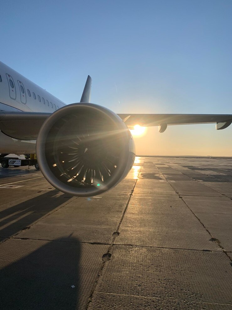 Photo le coucher de soleil de l'aviation