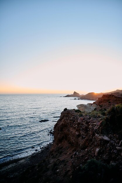 Photo coucher de soleil sur la côte d'almeria