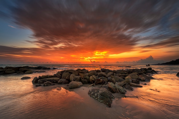 Coucher de soleil sur la mer