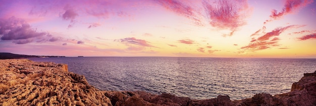 coucher de soleil à la mer