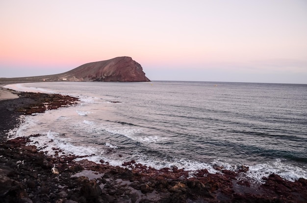 Coucher de soleil sur l'océan Atlantique à Tenerife Espagne Iles Canaries