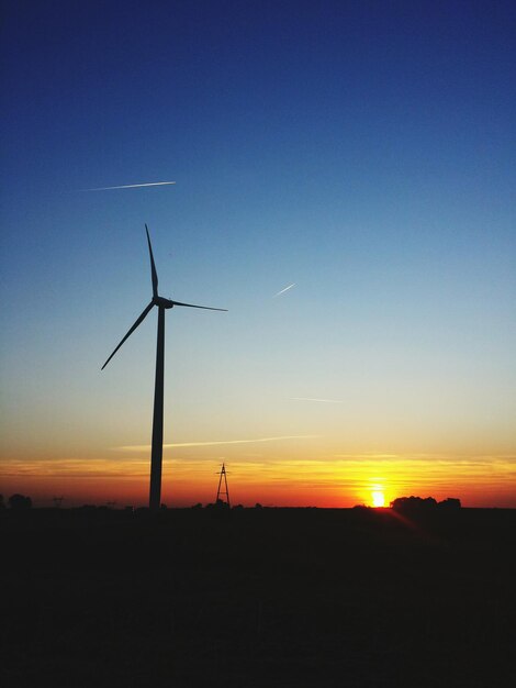 Photo le coucher de soleil sur le paysage