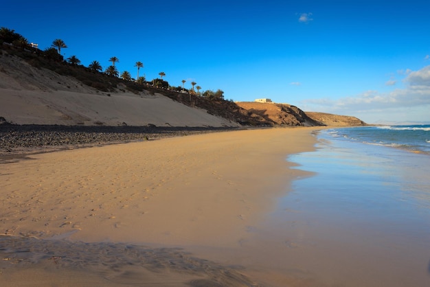 coucher de soleil sur la plage de Butihondo au sud de Fuerteventura