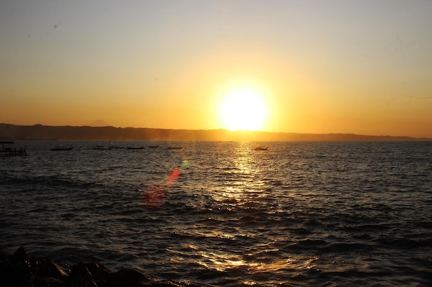 coucher de soleil à la plage