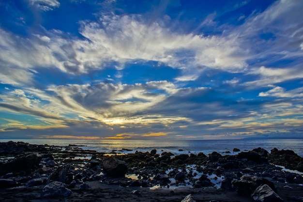 coucher de soleil tropical