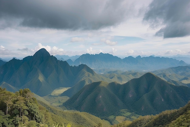 Des couches de montagnes aux Philippines