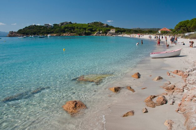 Les couleurs de la mer sur l'île de Santa Maria