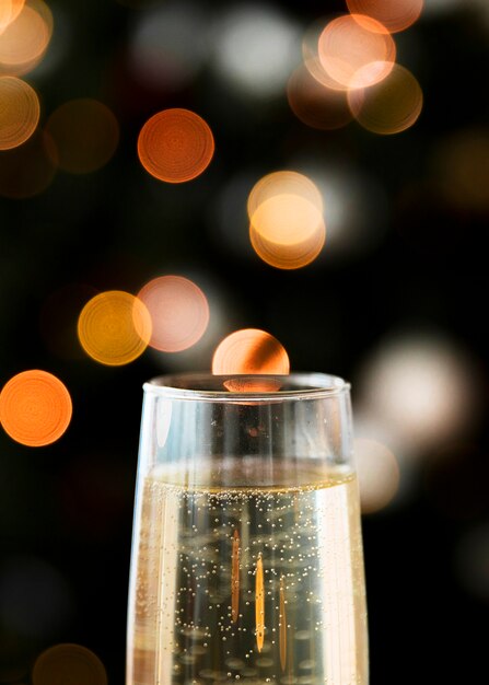 Coupe de Champagne avec bokeh