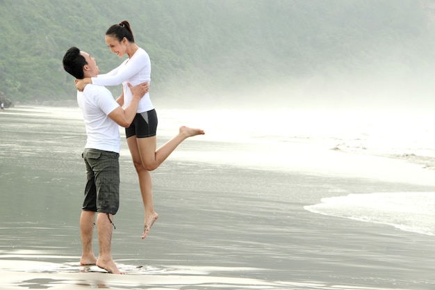 Couple, amusant, plage