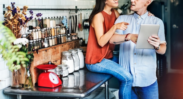 Couple, bonheur, manger, manger, concept