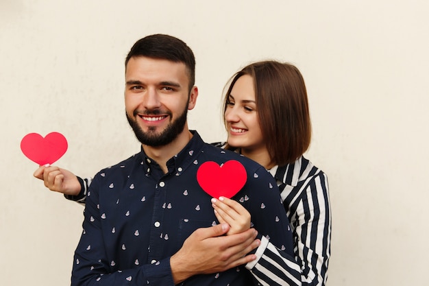 Couple caucasien amoureux.