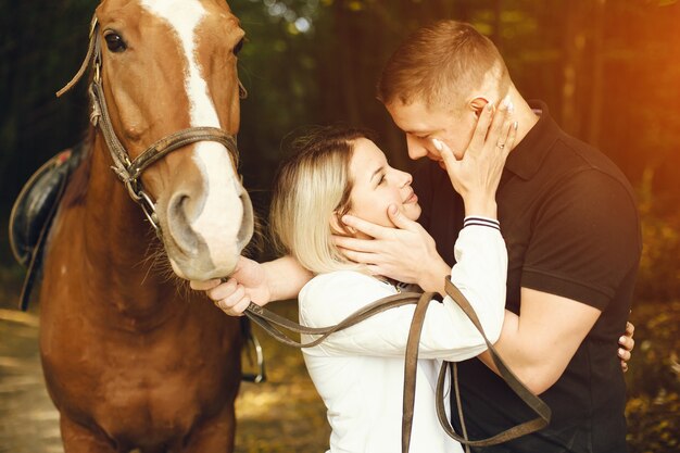 couple avec des chevaux