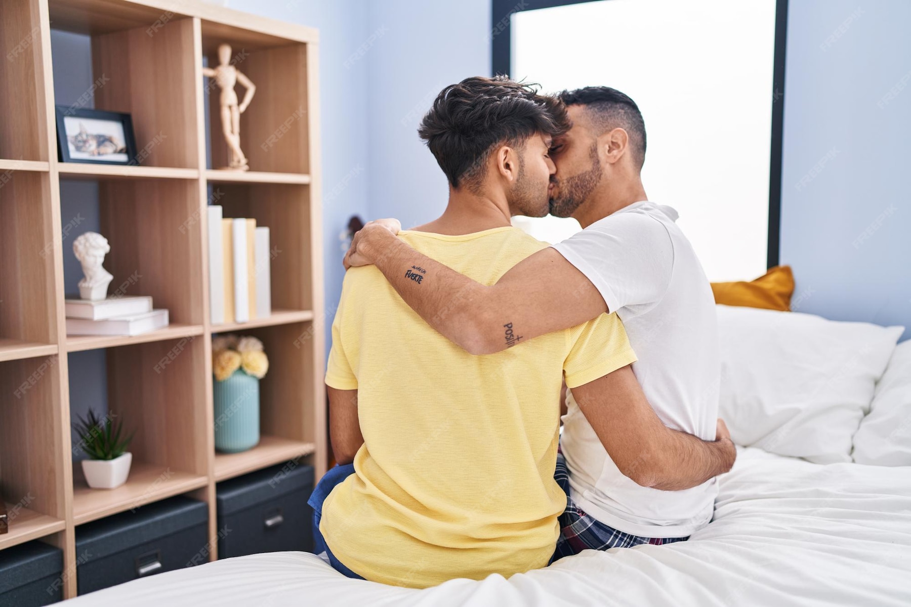 Couple de deux hommes s