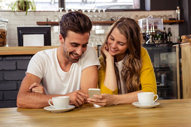 Couple, utilisation, smartphone