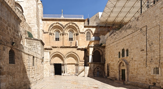 Cour Et Entrée Principale De L'église Du Saint-sépulcre à Jérusalem, Israël