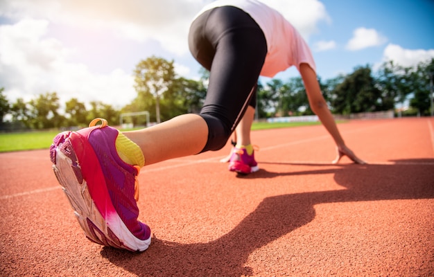 Les coureurs vont courir.