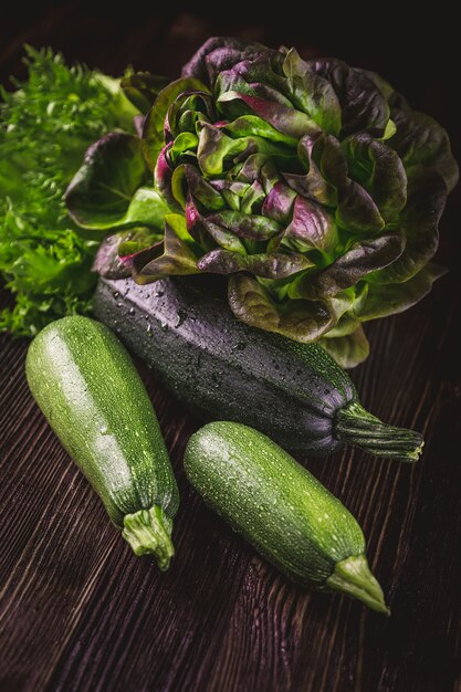 Courgette avec laitue feuille de chêne