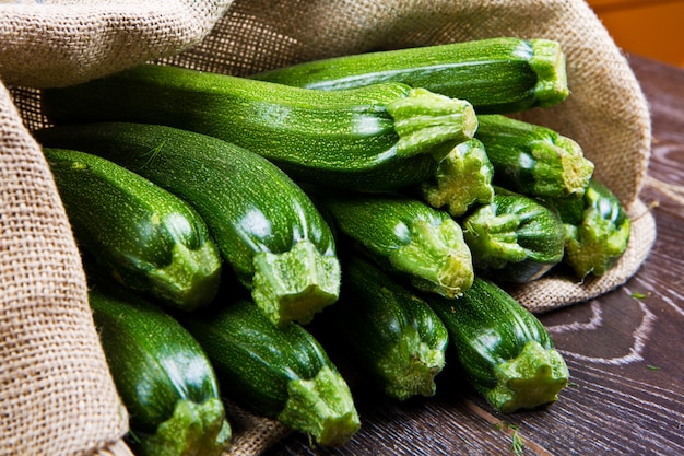 Courgettes dans sac