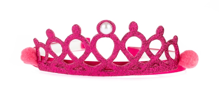 Photo la couronne d'une princesse isolée sur un fond blanc