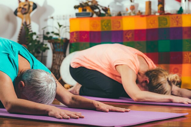 Cours de yoga privé avec entraîneur personnel