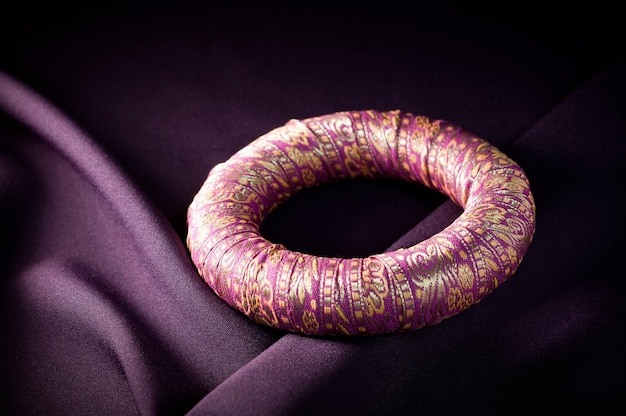 Coussin donut pour bols chantants violet