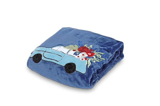 Une couverture bleue avec une voiture dessus qui dit "j'aime la voiture" dessus