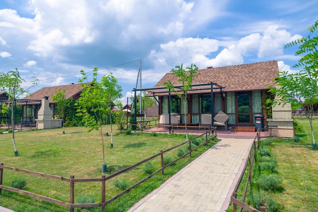 Écovillage de Zavoiul Nistrului dans le nord de la République de Moldavie